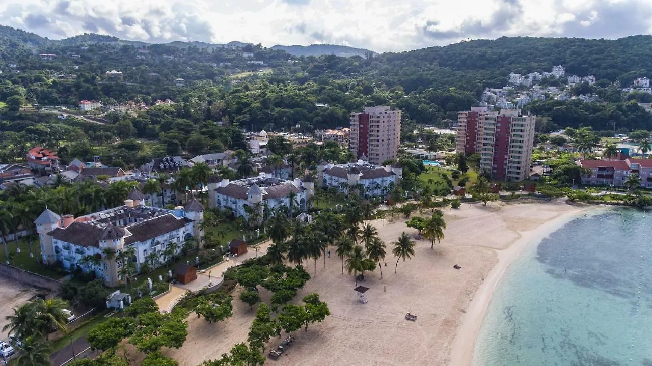 Coconut Shell At Turtle Towers Apartment Ocho Rios